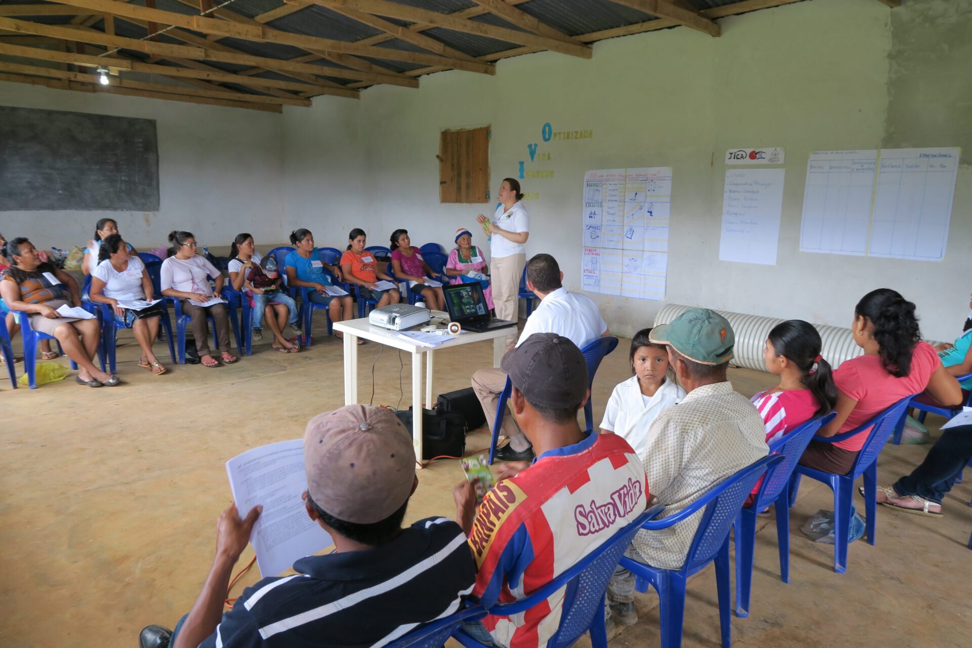 金融包摂促進のための現地研修 | コンサルタントの現地レポート| 海外進出支援・ODAコンサルティングのKMC